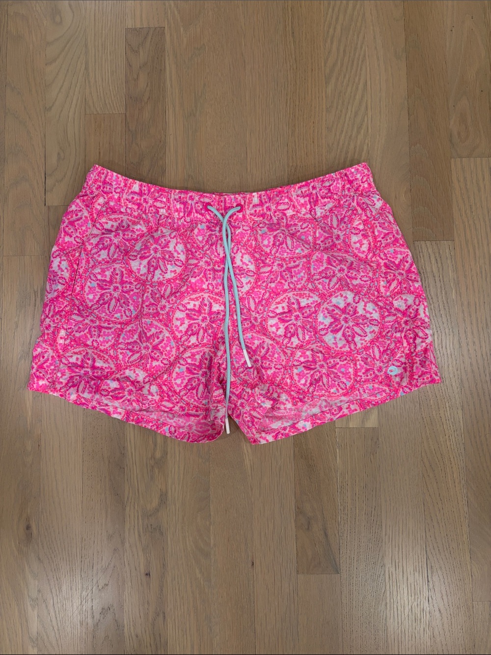 Vineyard Vines performance shorts